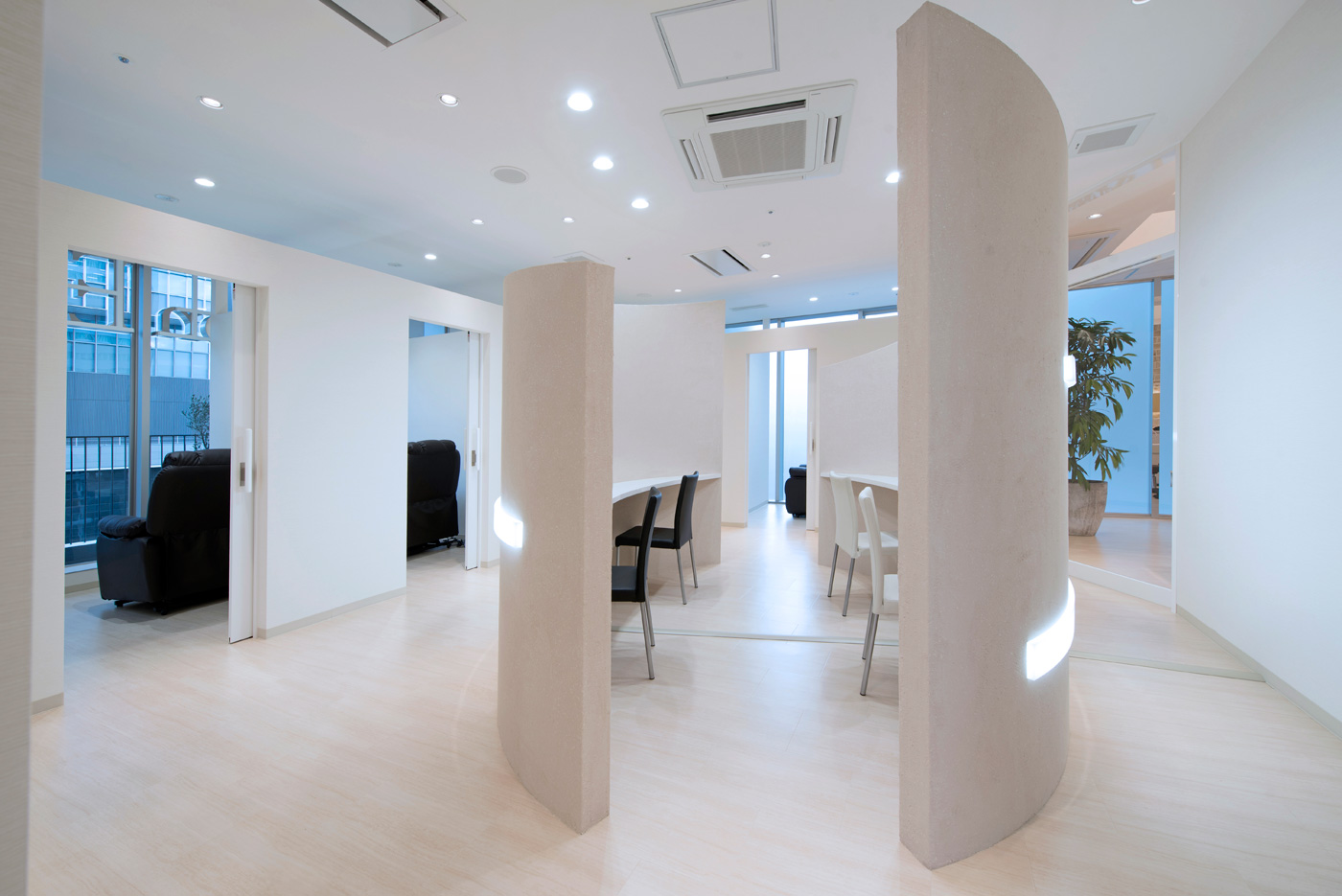 Salon EF