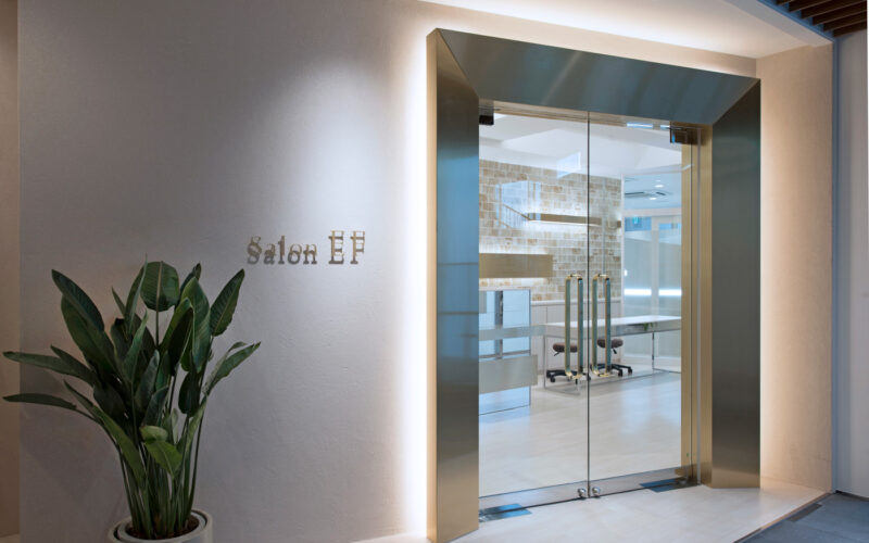 Salon EF